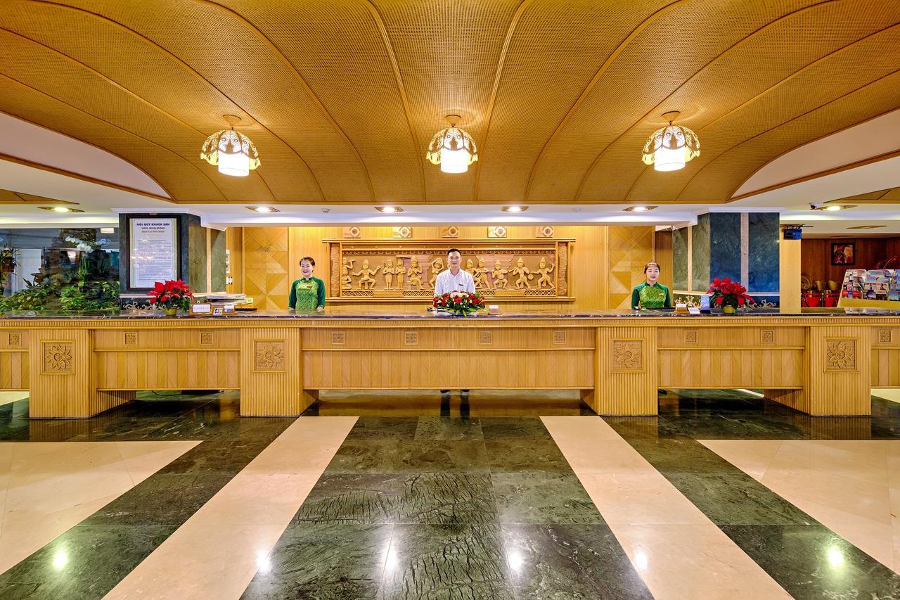 Senriver Hotel Da Nang Exteriör bild