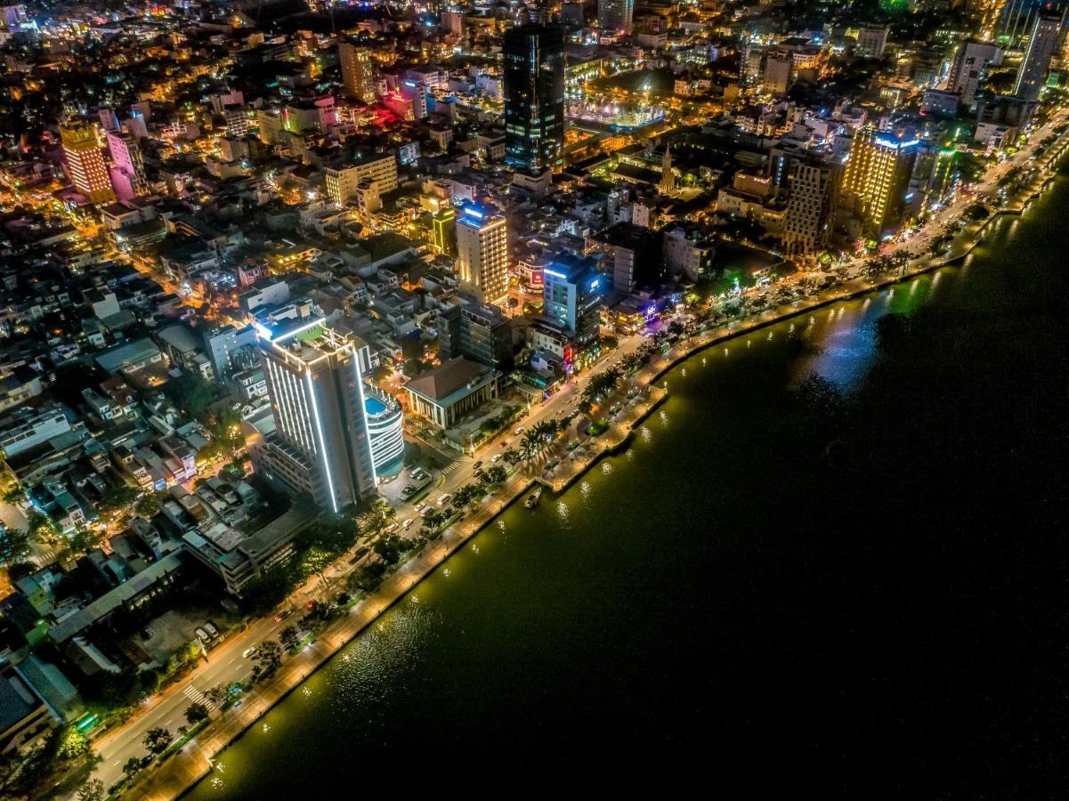 Senriver Hotel Da Nang Exteriör bild