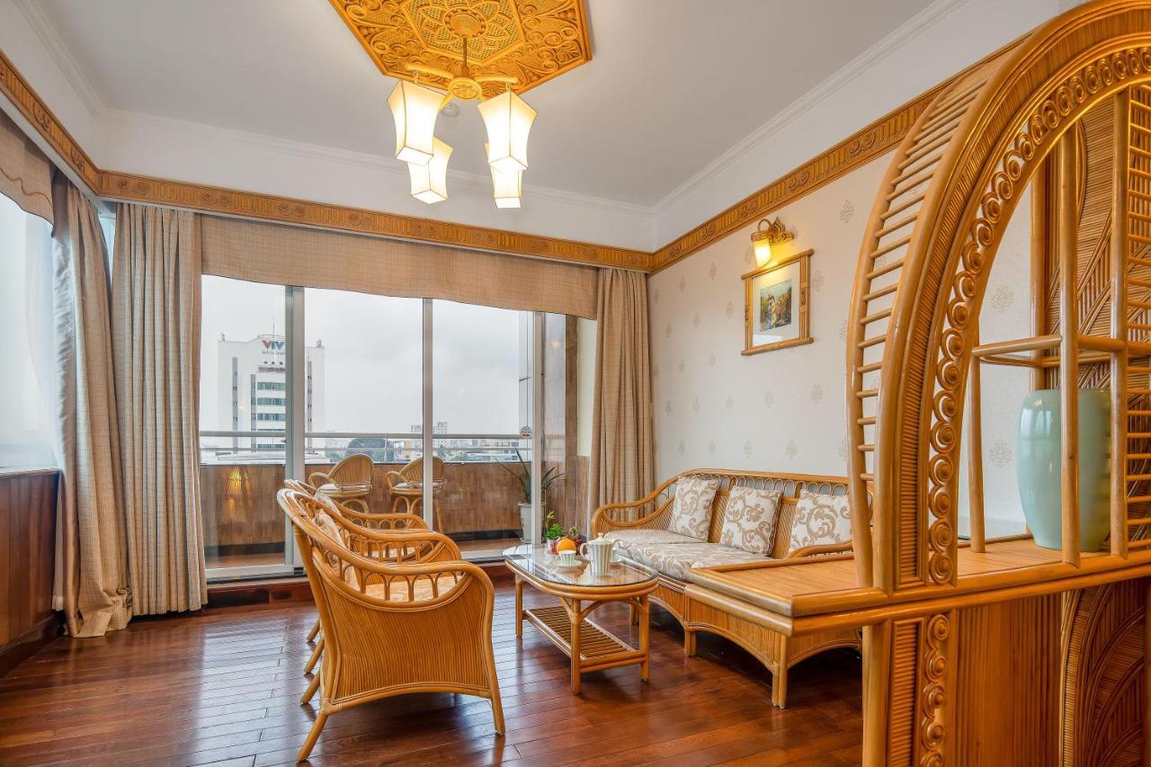 Senriver Hotel Da Nang Exteriör bild